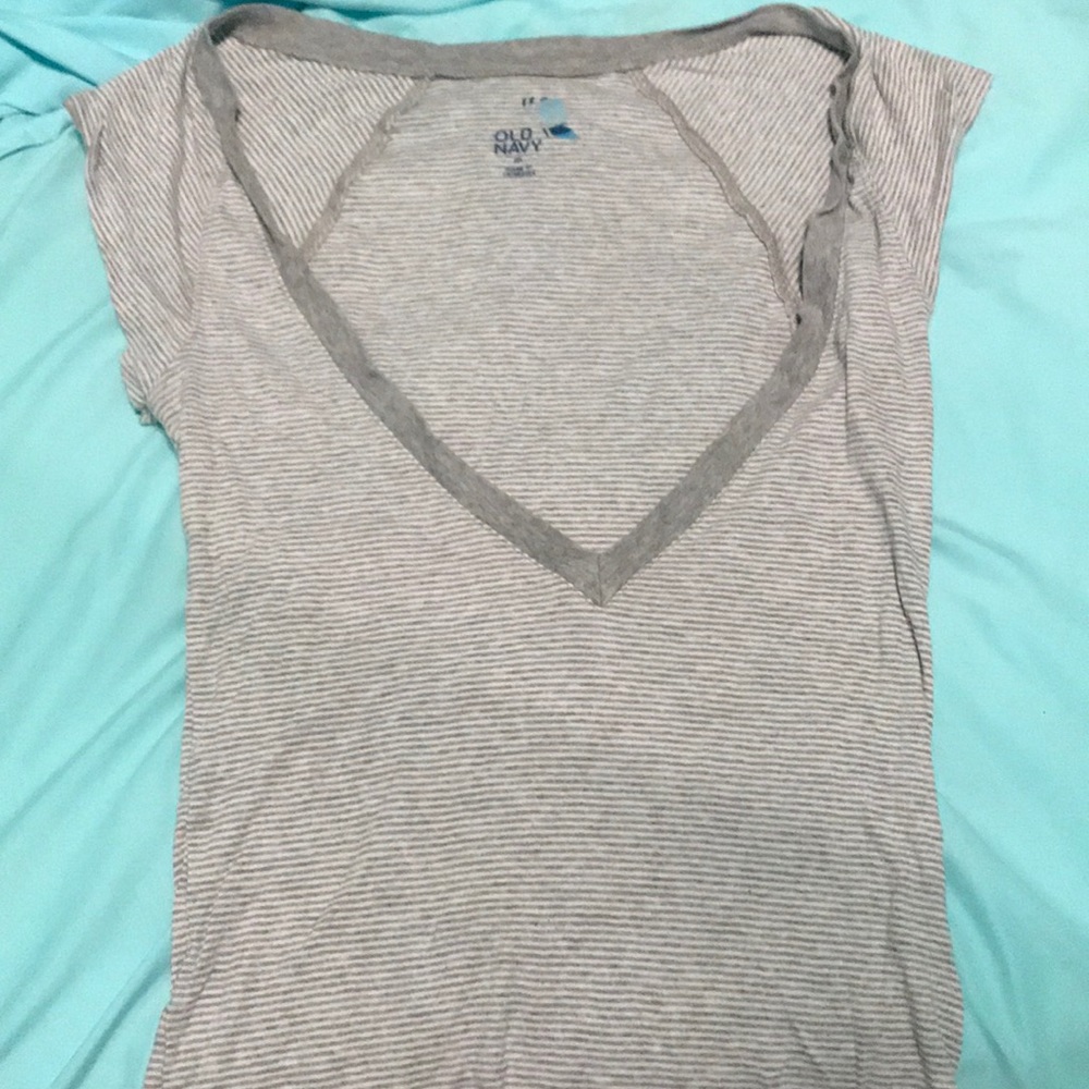 Deep v short sleeve